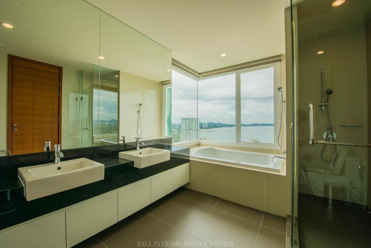 Movenpick Residences Pattaya With Ocean View ナ・ジョムティエン エクステリア 写真