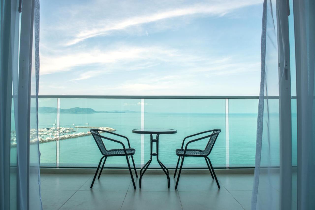 Movenpick Residences Pattaya With Ocean View ナ・ジョムティエン エクステリア 写真