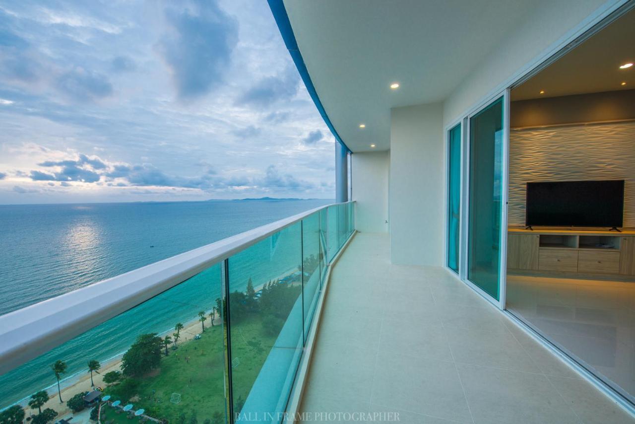 Movenpick Residences Pattaya With Ocean View ナ・ジョムティエン エクステリア 写真