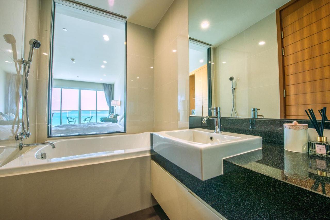 Movenpick Residences Pattaya With Ocean View ナ・ジョムティエン エクステリア 写真