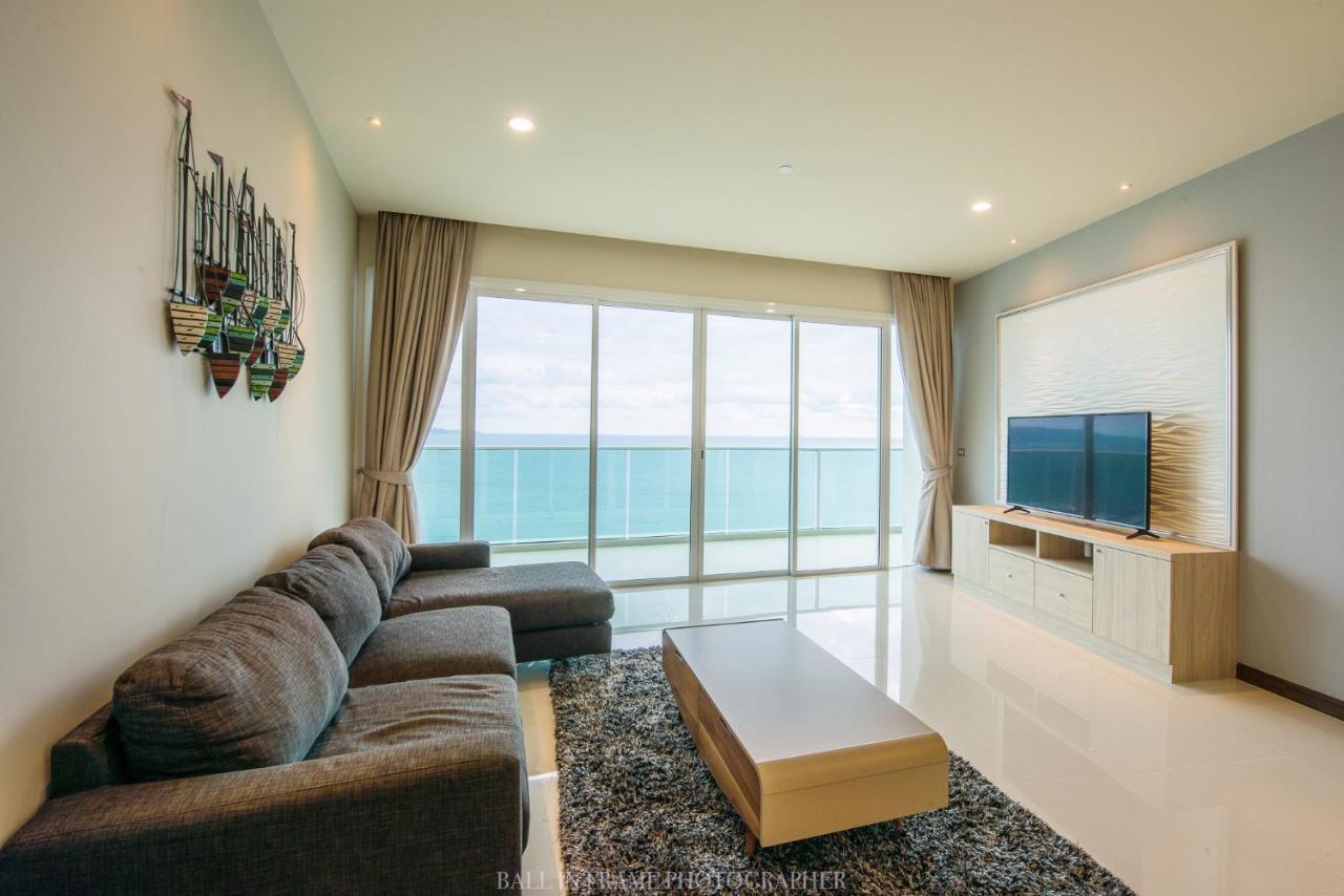 Movenpick Residences Pattaya With Ocean View ナ・ジョムティエン エクステリア 写真